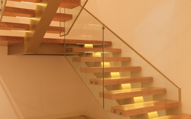 Seferihisar Merdiven Firmaları & Fiyatları | Yazlık ve Villa Projeleri İçin Modern Çözümler