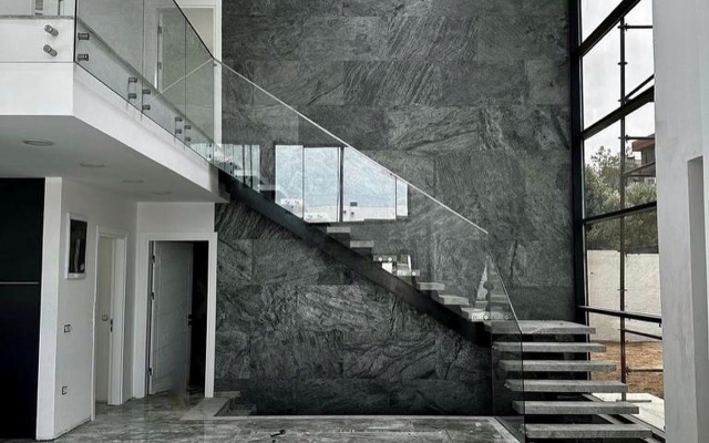 İzmir Ahşap Merdiven Fiyatları & Modelleri 2026