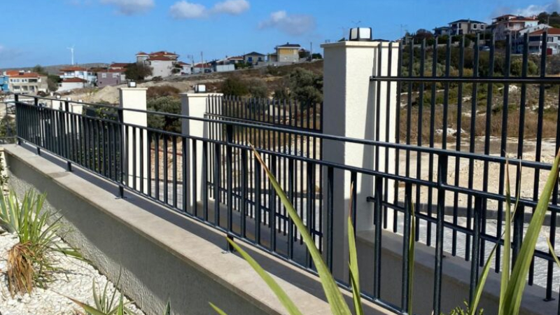 Duvar Üstü Korkuluk