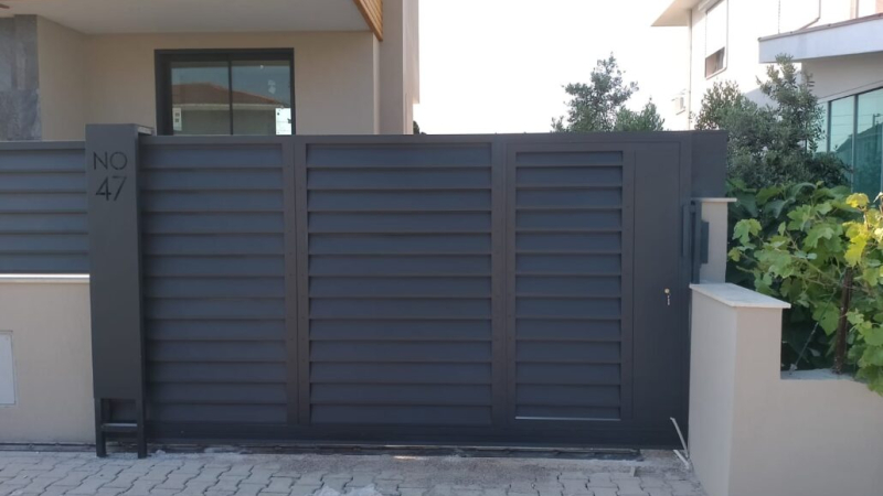 Garaj ve Yaya Kapıları