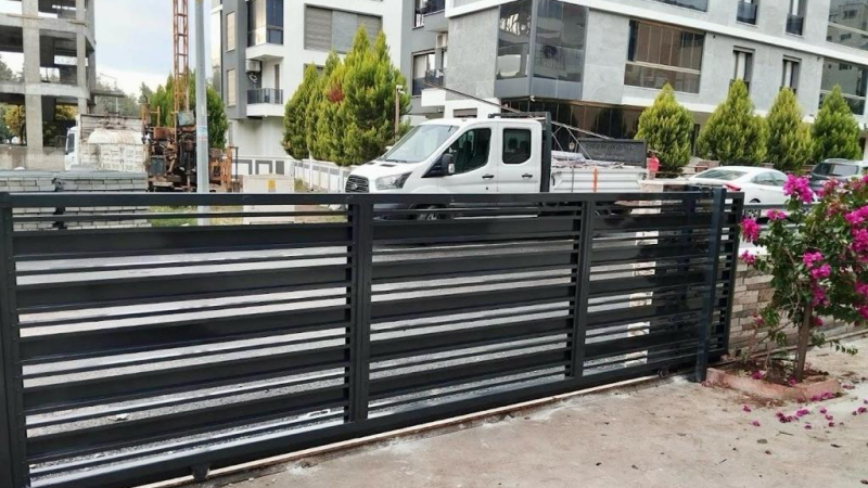 Garaj ve Yaya Kapıları